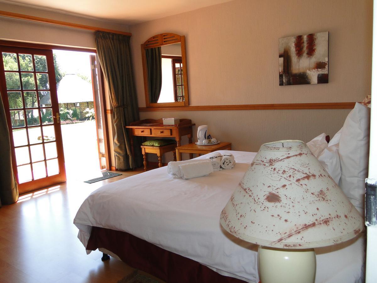 Mokoya Lodge Hekpoort Extérieur photo